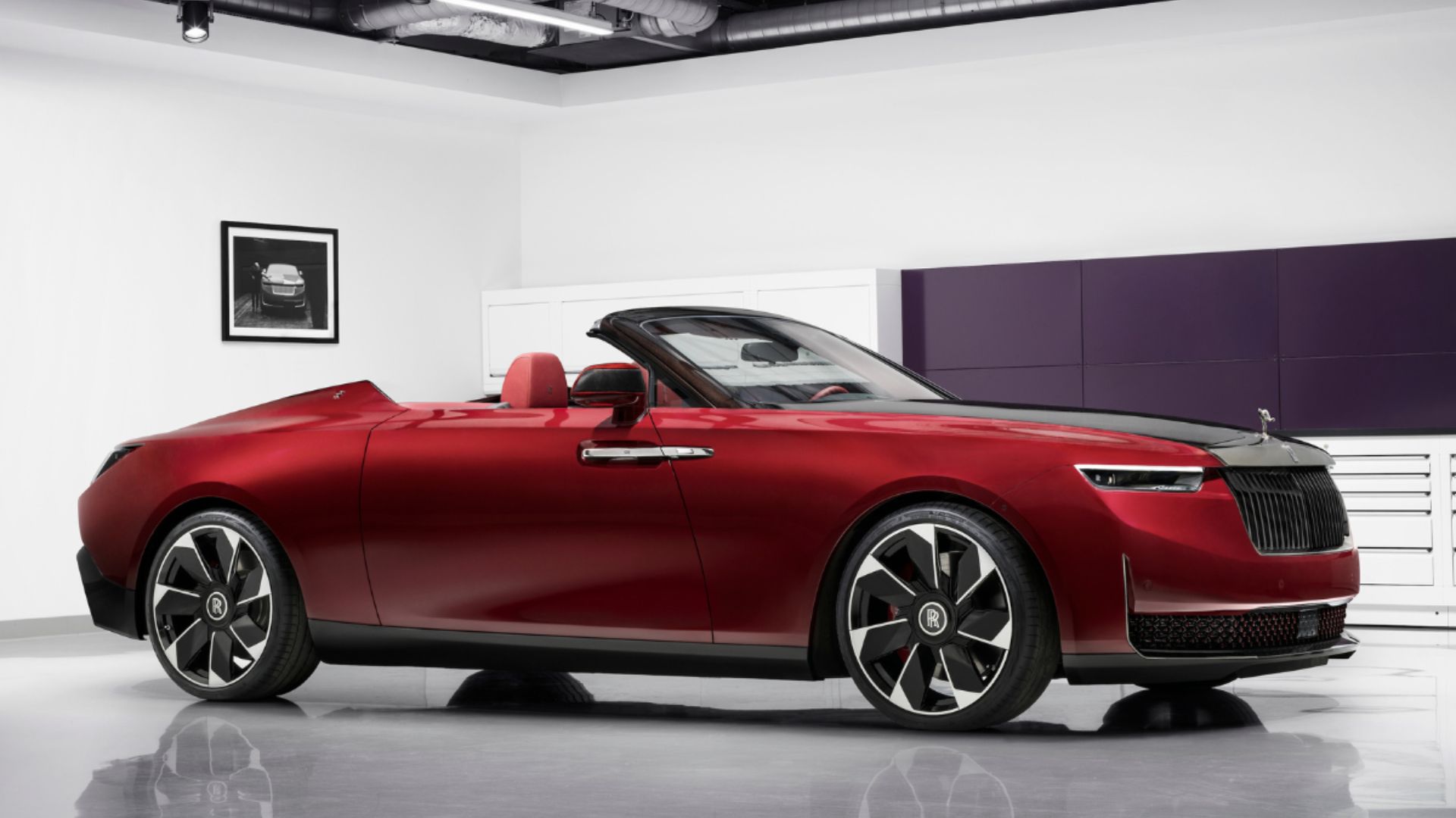 Rolls-Royce La Rose Noire Droptail 