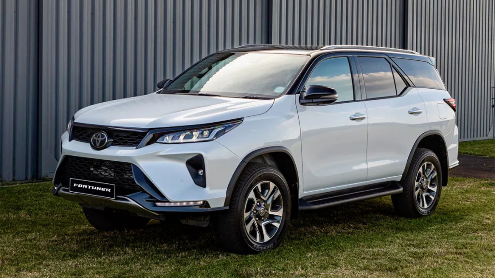 Toyota Fortuner 