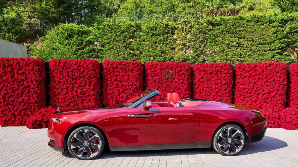 Rolls-Royce La Rose Noire Droptail