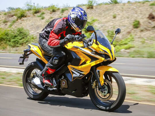 Bajaj Pulsar Rs200