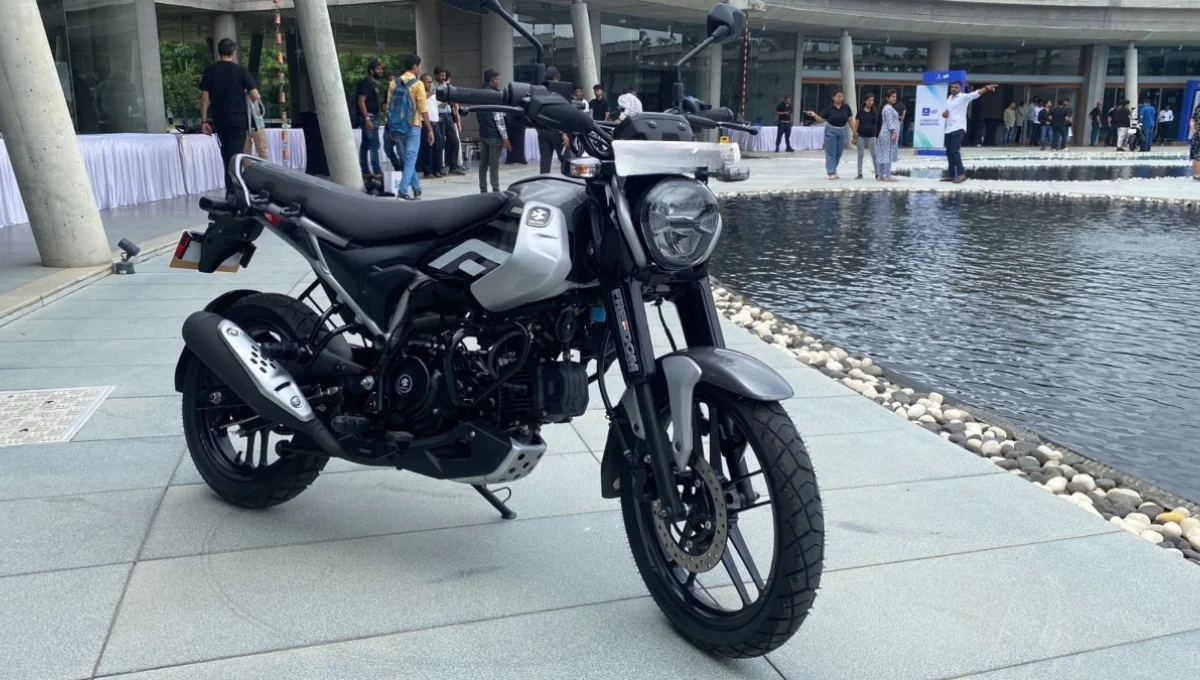 Bajaj Freedom 125 