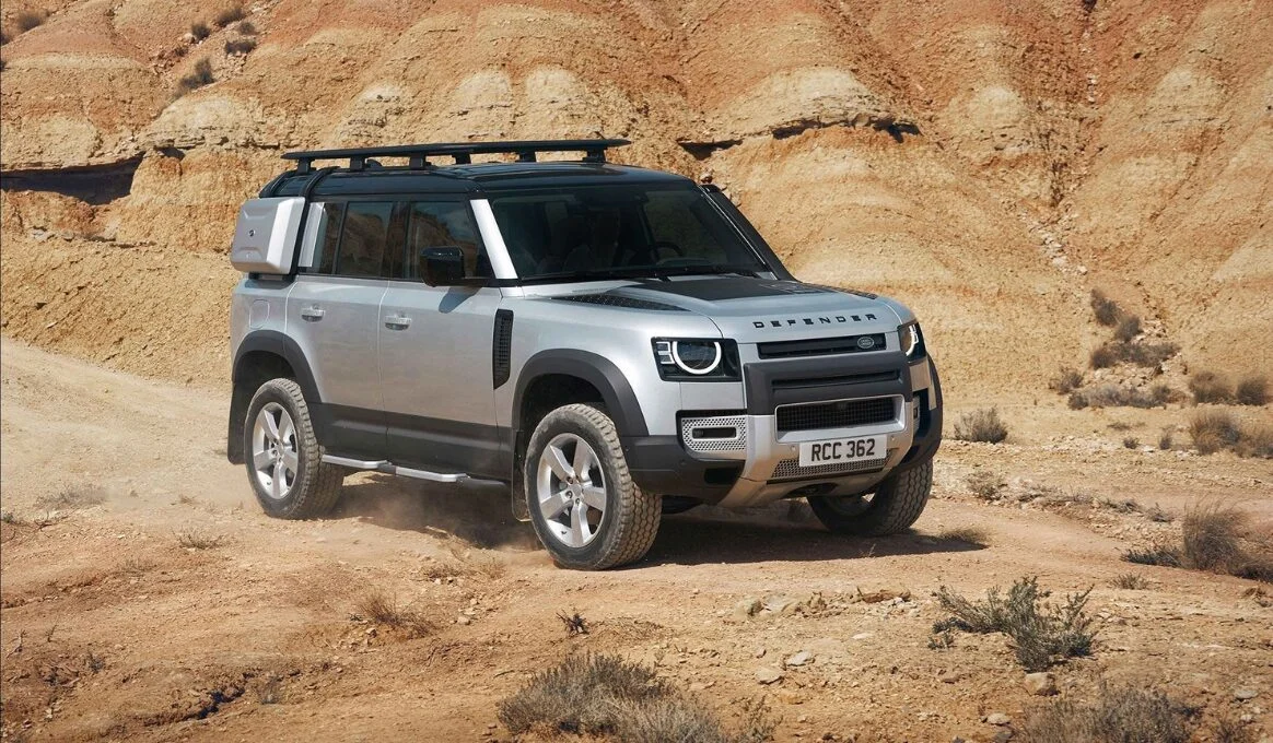 Land Rover Defender 2025