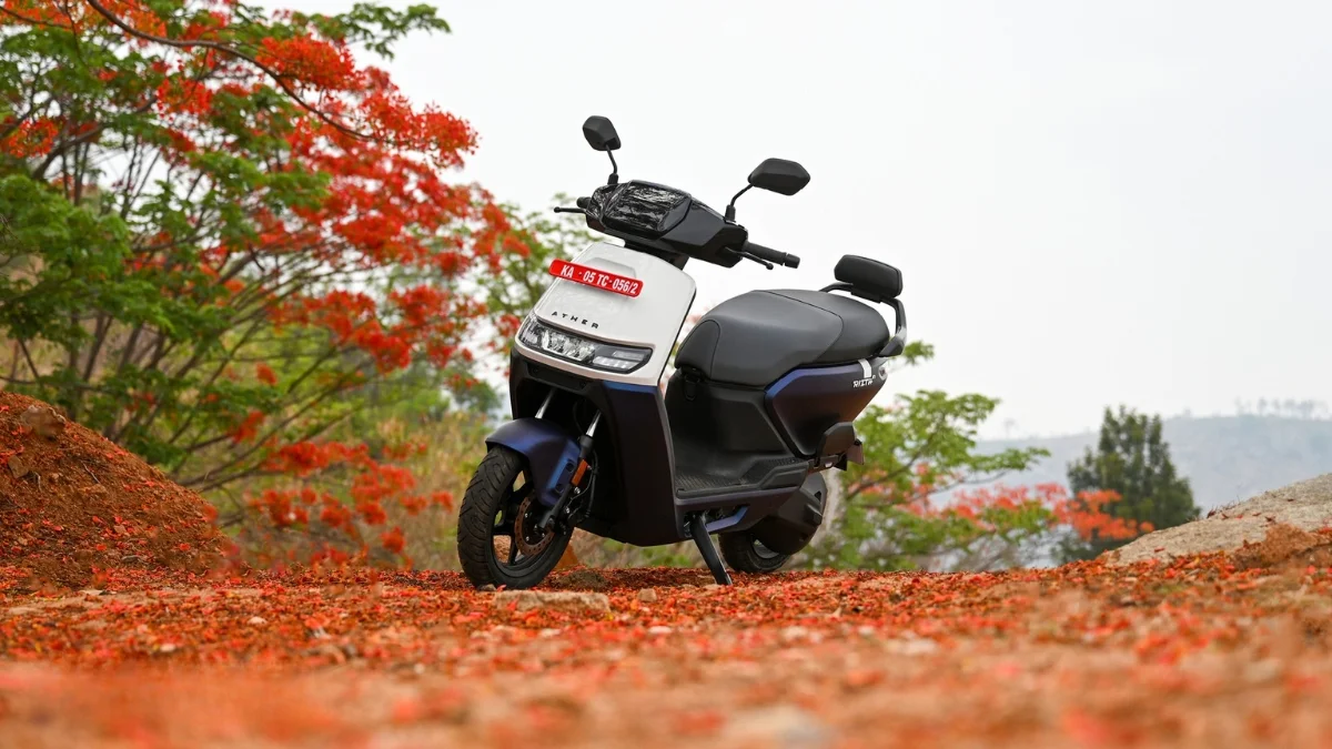 Ather Rizta 2025
